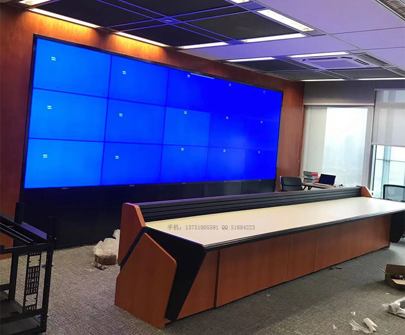 斜面監(jiān)控操作臺定制