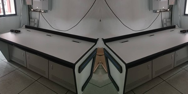 操作臺壽命延長秘訣！20年老廠教你這樣選，多用10年不是問題